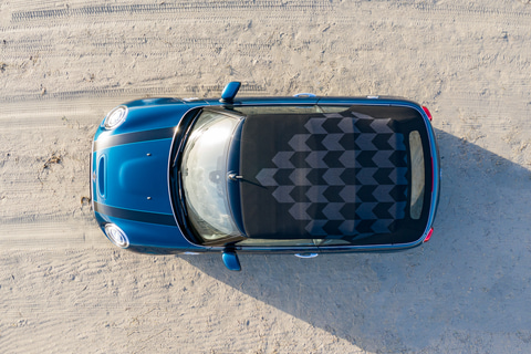 BMW、MINI コンバーチブル限定車「サイドウォーク・エディション 