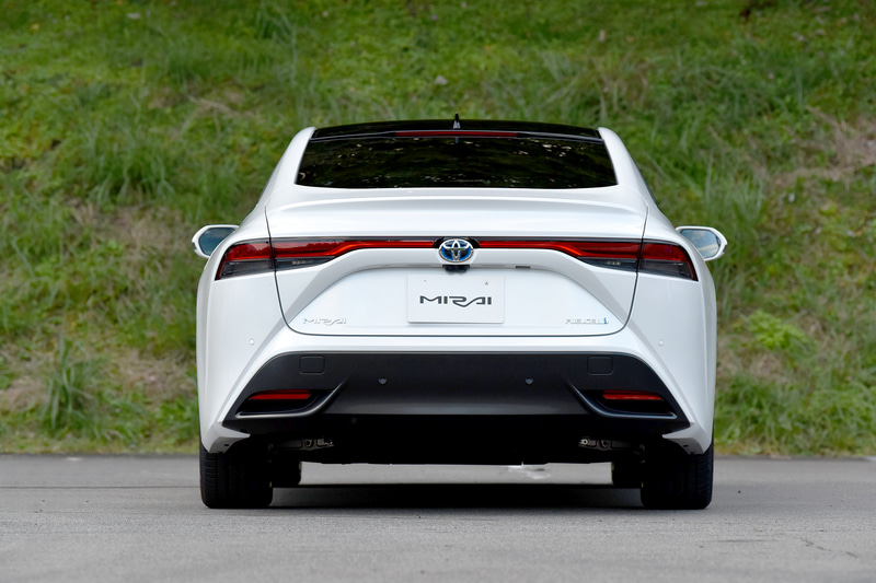 TNGAのGA-Lプラットフォームをベースとした新型ミライ