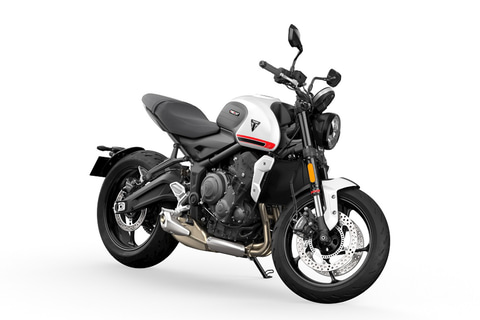 トライアンフ、新型「TRIDENT 660」予約注文受付開始 660ccクラスの3