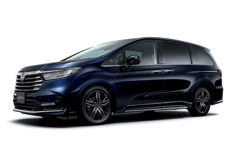 e：HEV アブソルート EX