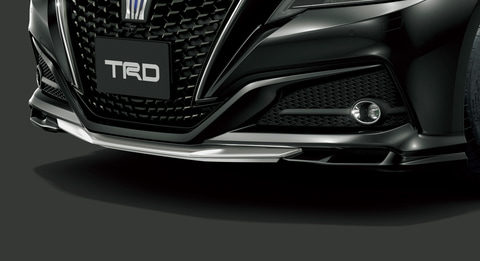 TRD、上質さをスポーティに引き立てる「クラウン」用エアロキット