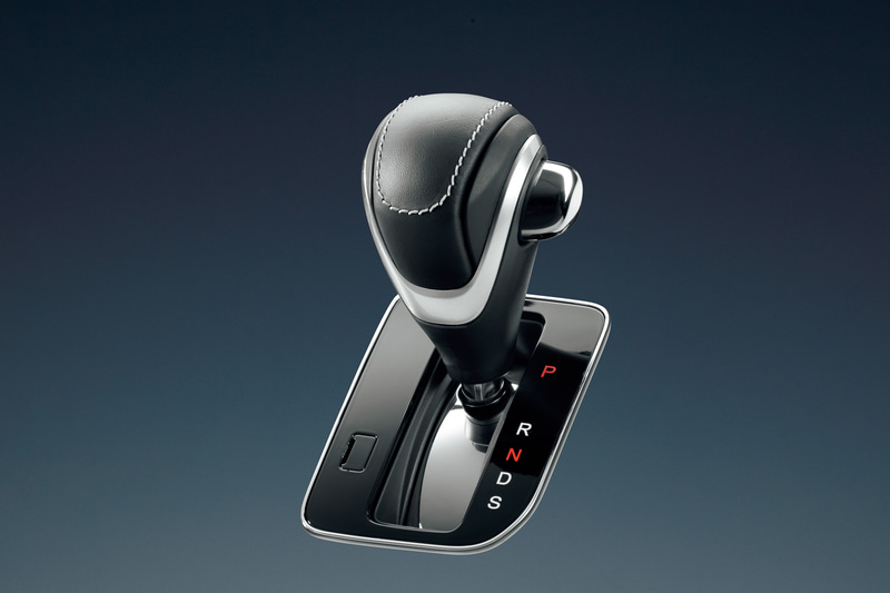 セレクトノブ（本革製）：1万1000円