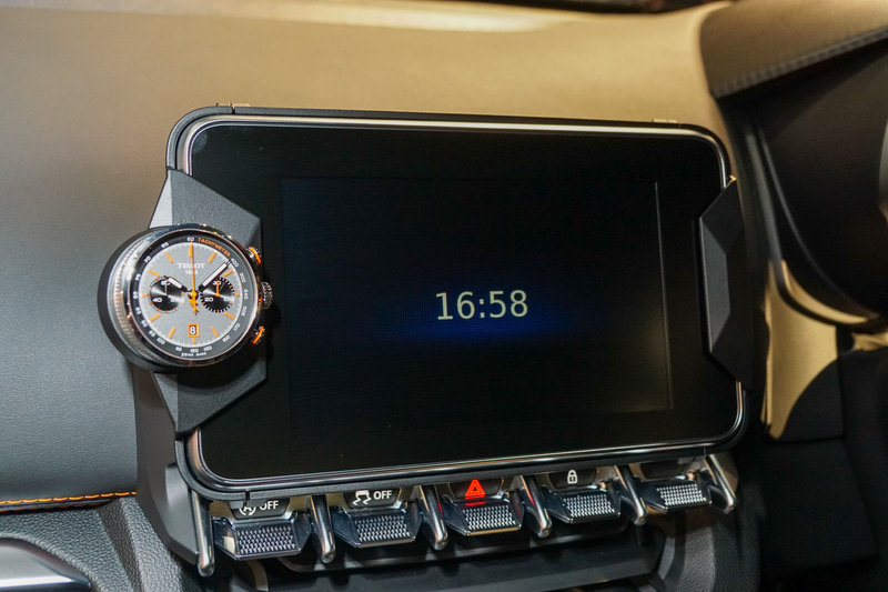 「アトリエアルピーヌ」で仕上げられたA110