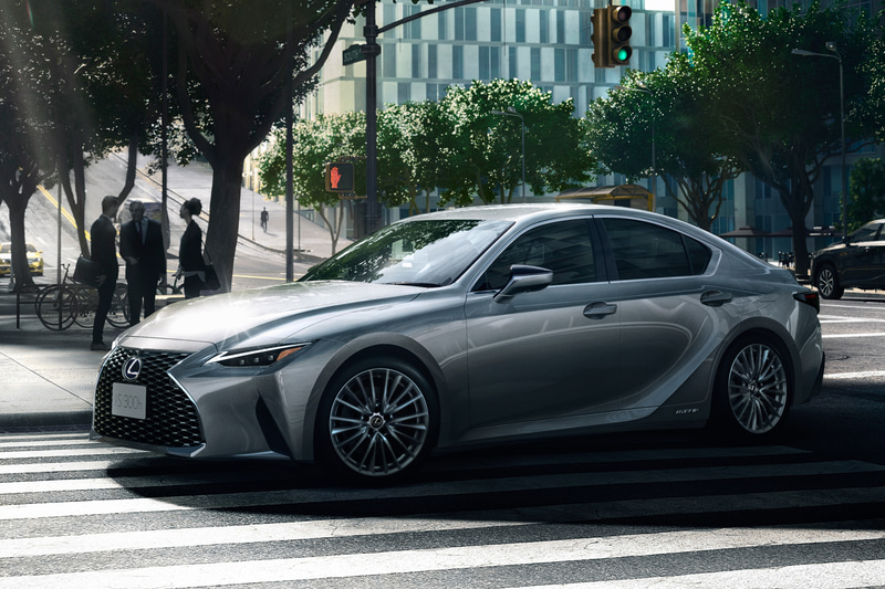 IS300h“version L”