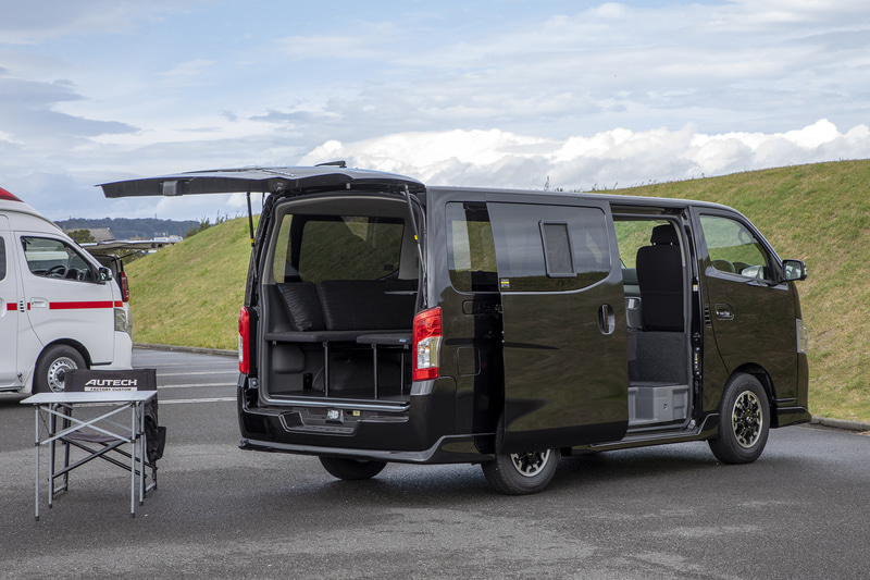 オーテックジャパンが取り扱うNV350 キャラバン マルチベッド