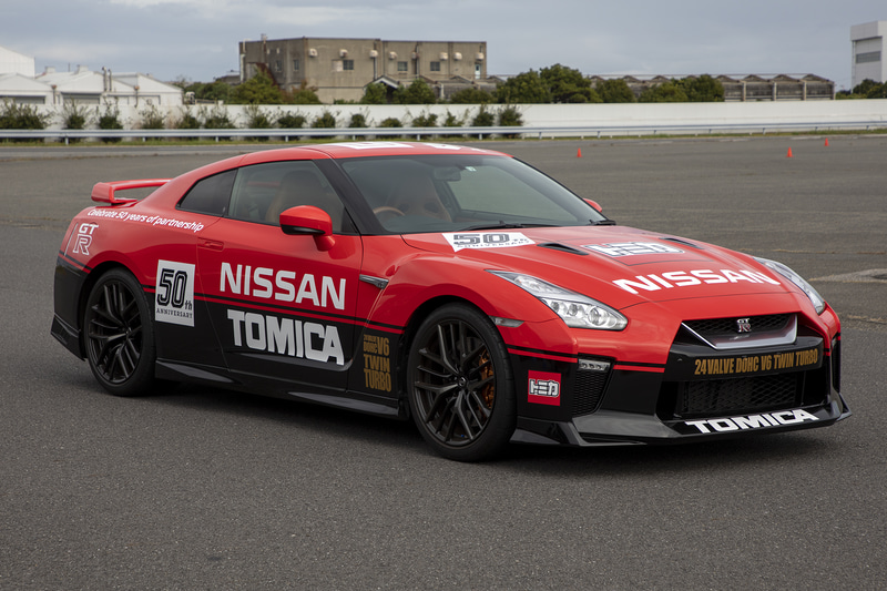 NISSAN GT-R トミカ50周年記念仕様 designed by NISSAN