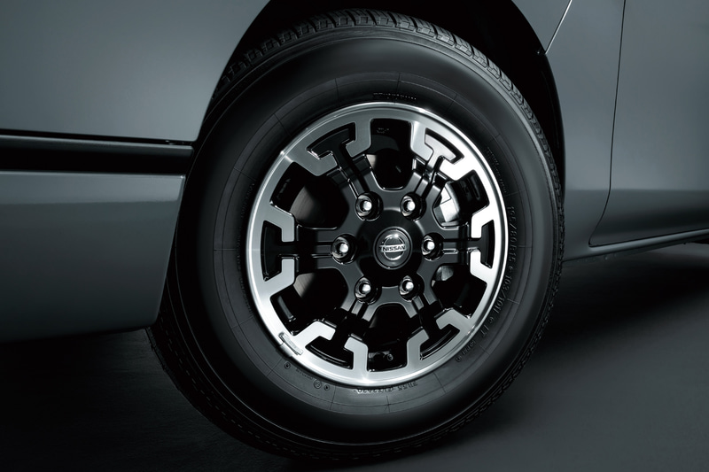 NV350キャラバン プレミアムGX BLACK GEAR