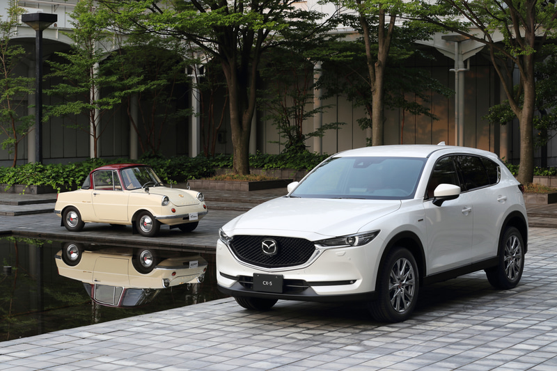 CX-5 100周年特別記念車