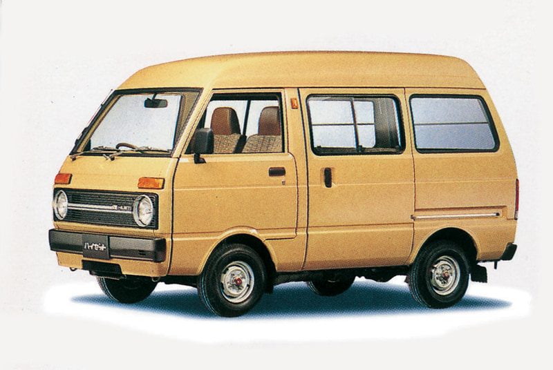 6代目（バン）1981年4月：トラックと同時にフルモデルチェンジ。ファッショナブルな外観が特徴の乗用車感覚の新グレード「アトレー」を追加。また、オリジナル設計のハイルーフには、日本初のルーフ部上端までいっぱいに開く専用バックドアを装備する