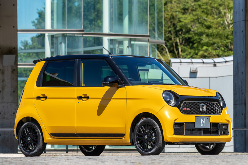 11月19日に発表された（発売は20日）新型N-ONE。初代のイメージを濃く引き継ぐ外観になった理由を開発責任者に聞いてみた