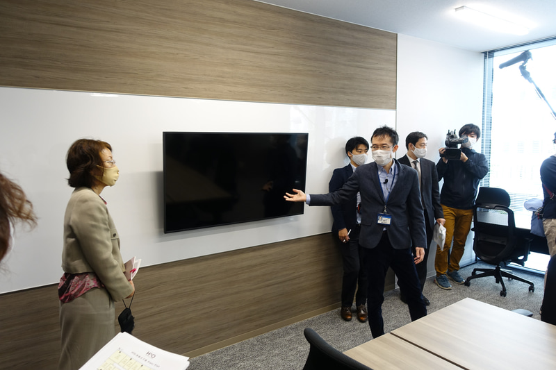 すぐにテレミーティングができるシステムを用意