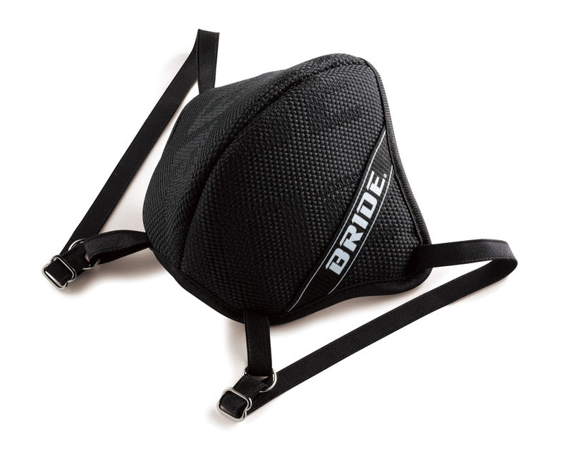 購入者特典のブリッド製「BRIDE BR3D（黒）」マスク