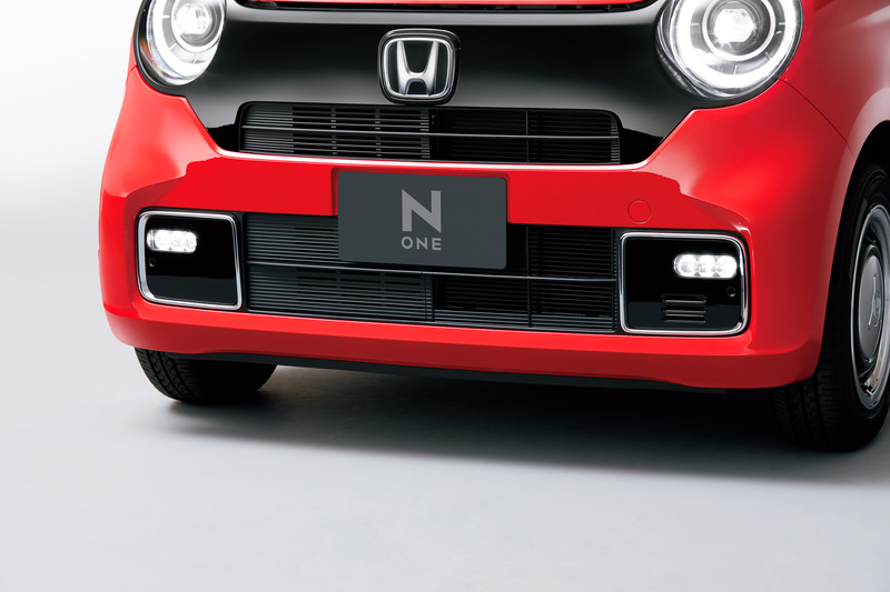 LEDフォグライト LEDフォグライト（クリア）＋ロアーグリル（クロームメッキ）/左右セット 5万600円