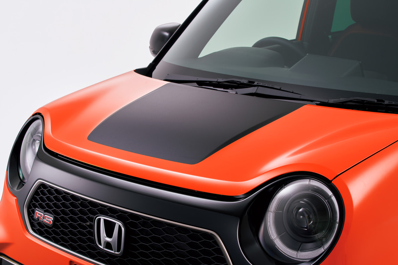 デカール フード 艶消しブラック 8800円