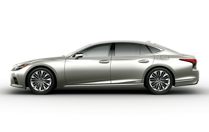 LS500h“version L”（銀影ラスター）＜オプション装着車＞