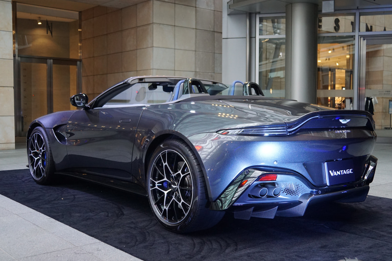 ヴァンテージ ロードスター