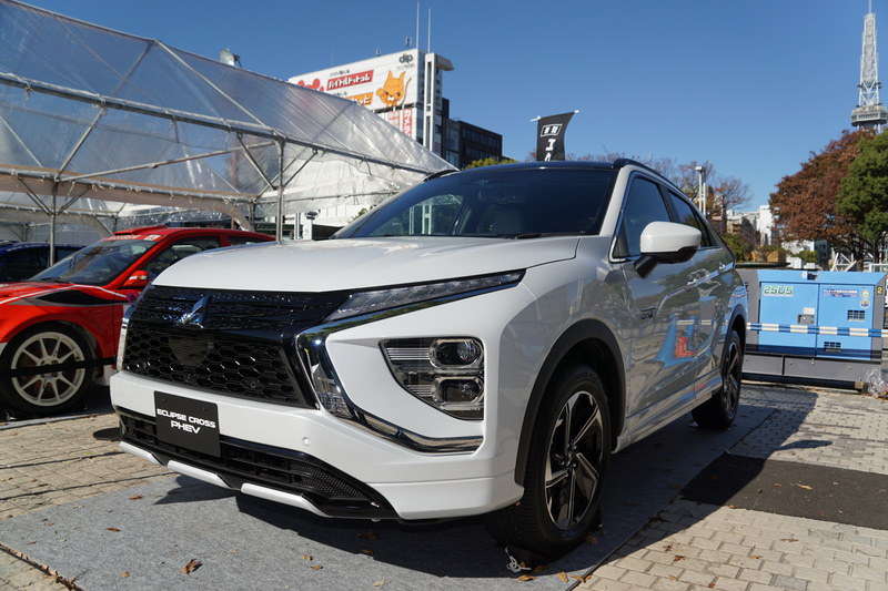 エクリプス クロス PHEVも展示された