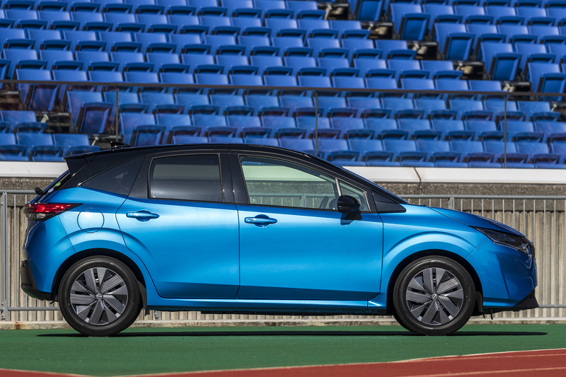 ボディサイズは4045×1695×1505mm（全長×全幅×全高）、ホイールベースは2580mm