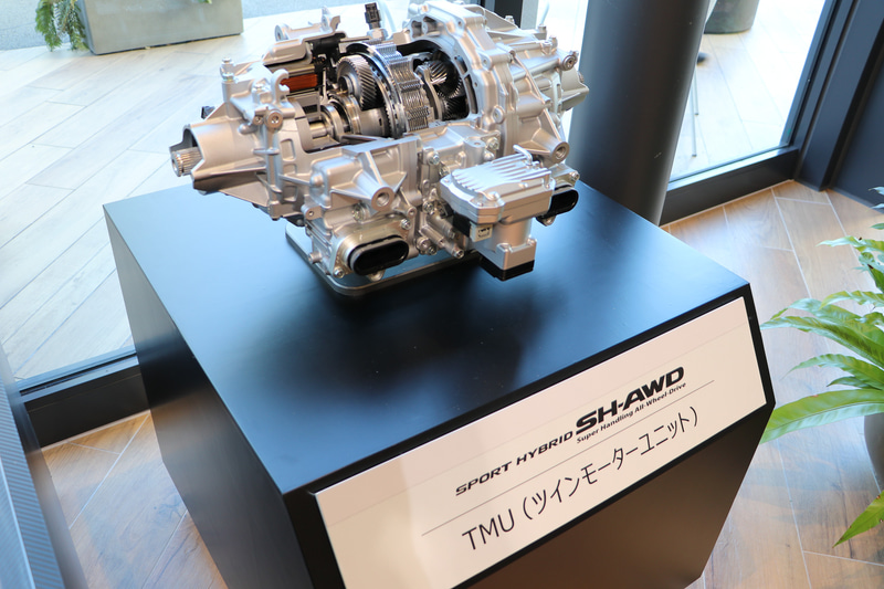 カットモデルも展示している