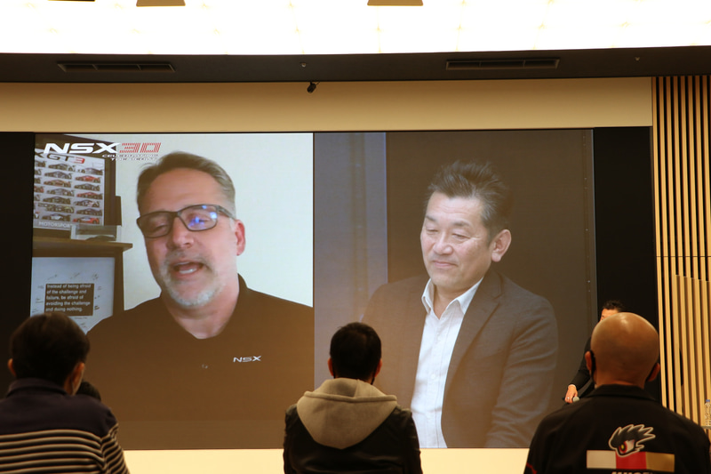 開発当時を懐かしむふたり