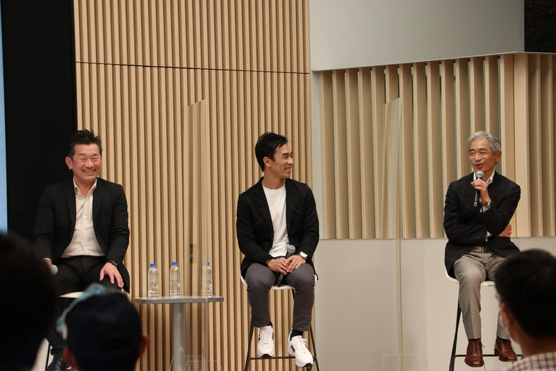 開発当時の話で盛り上がり、笑顔の絶えないトークショーだった