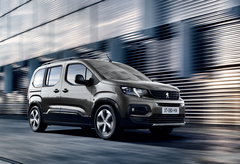 プジョー「リフター」カタログモデル発売