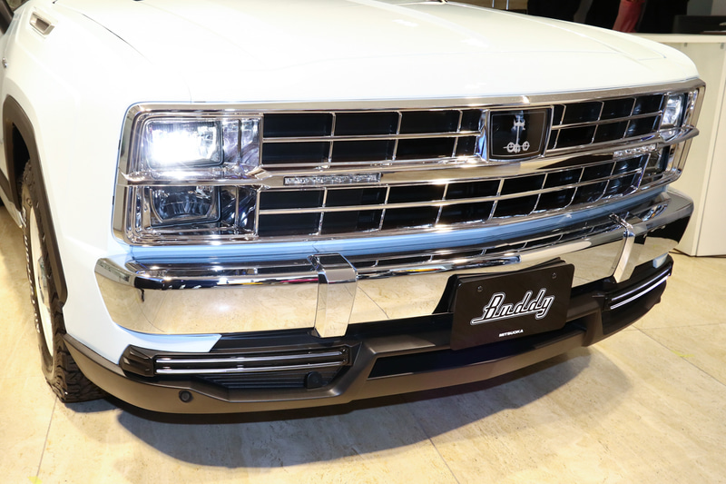 ロービーム点灯