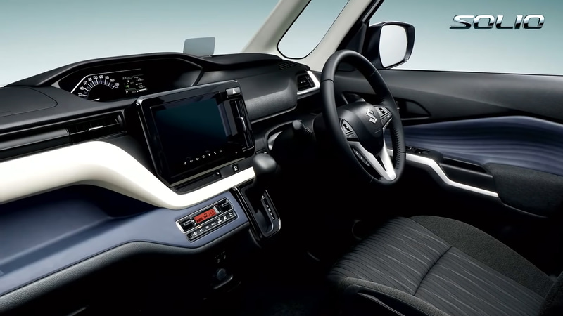 新型ソリオの内装