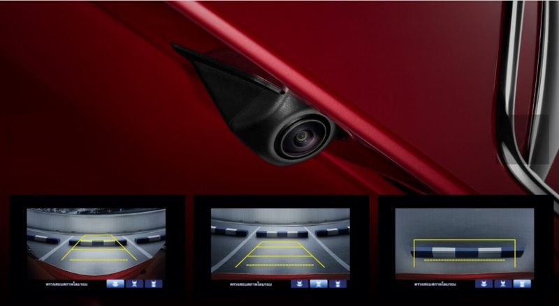 3段階の角度調整ができるマルチアングルリアビューカメラ