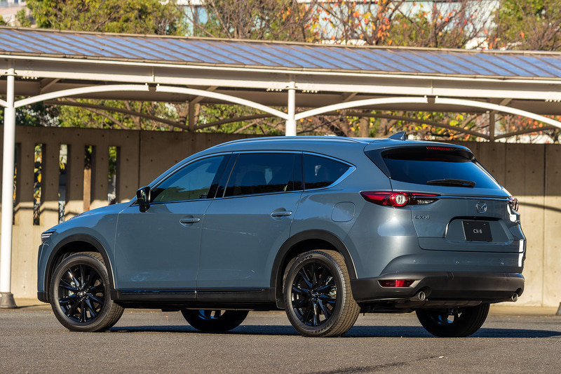 CX-8 ブラックトーンエディション