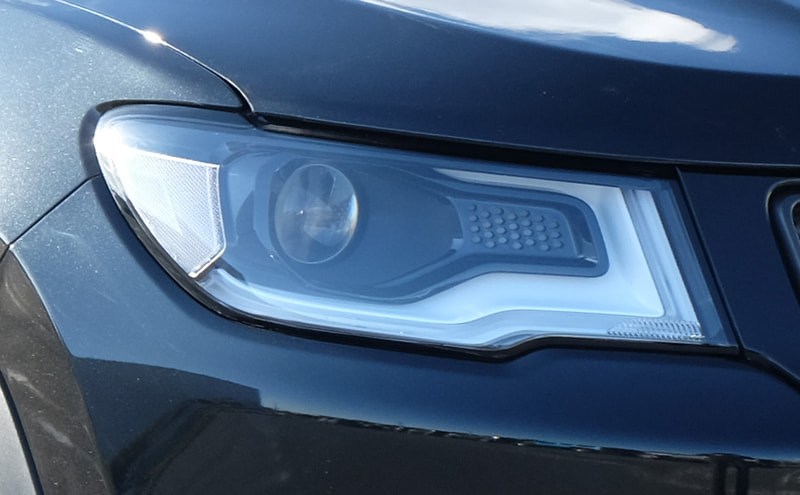 バイキセノンヘッドライト