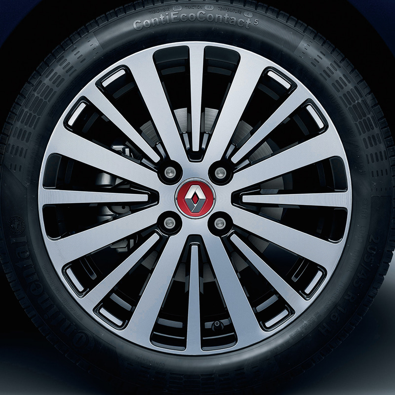 16インチアロイホイール