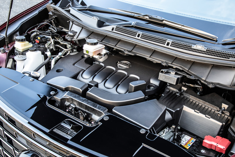 直列4気筒DOHC 2.5リッター「QR25DE」型エンジンは、最高出力125kW（170PS）/5600rpm、最大トルク245Nm（25.0kgfm）/3900rpmを発生。WLTCモード燃費は10.0km/L