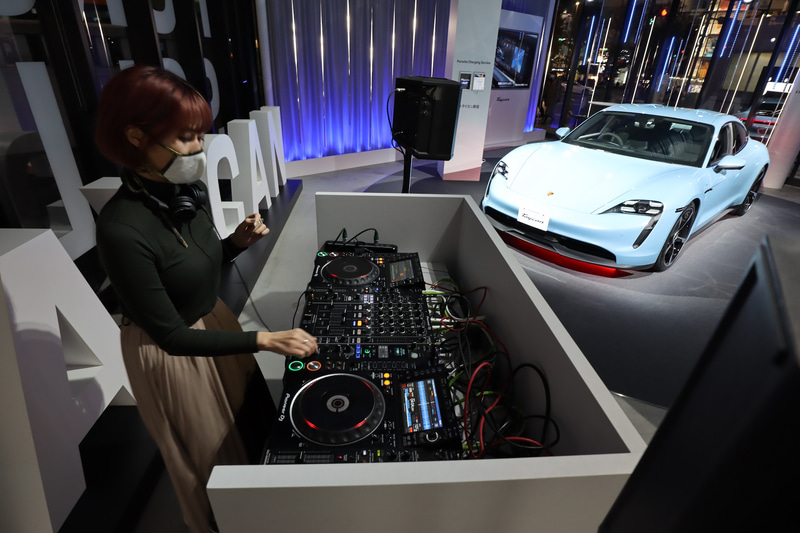 イベント時にはさまざまなDJによる音楽も楽しめる