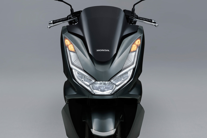 フロントビュー