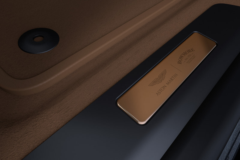 コッパー・タン・メタリック/オブシディアン・デュオトーン