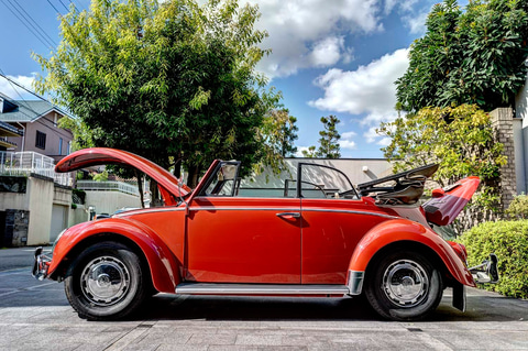 1966 フォルクスワーゲン・ビートル ウィズ　ティアドロップ・トレーラー 1966 フォルクスワーゲン・ビートル ウィズ ティアドロップ