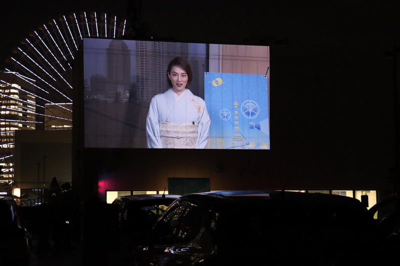 ユペールさんや米倉さんなどのメッセージビデオ、フランス映画祭2020 横浜における上映作品の紹介などに続き、ゴッドマザー本編が上映された