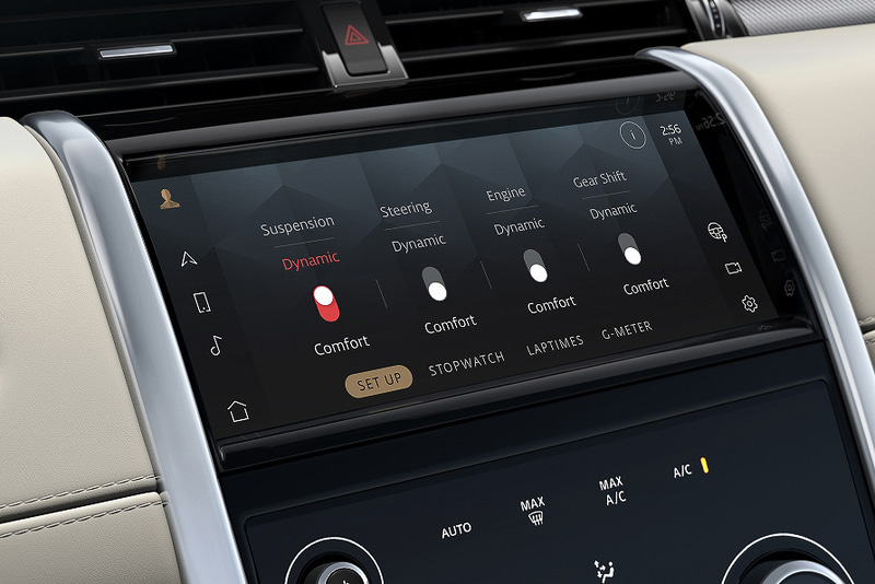3Dサラウンドカメラによる“ボンネットをシースルー”する機能の「ClearSightグラウンドビュー」など、機能を充実