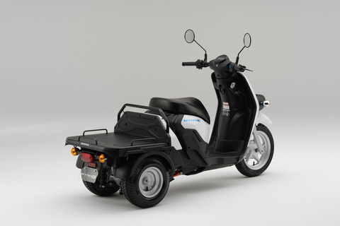 ホンダ、電動3輪スクーター「ジャイロ e：」「ジャイロ キャノピー e