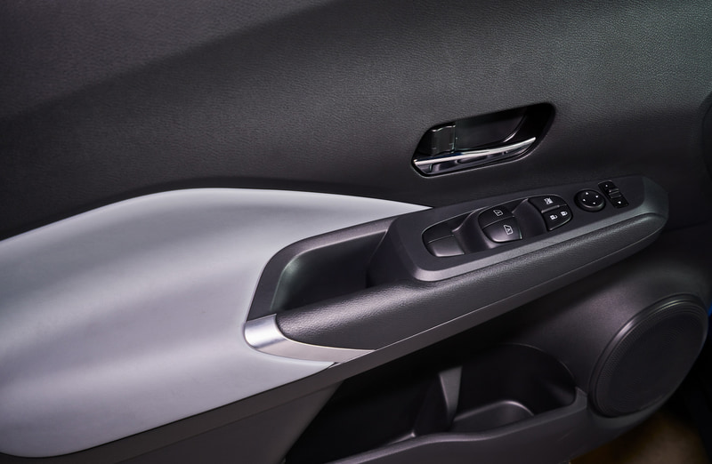 車内では8インチタッチスクリーンディスプレイなどを新採用