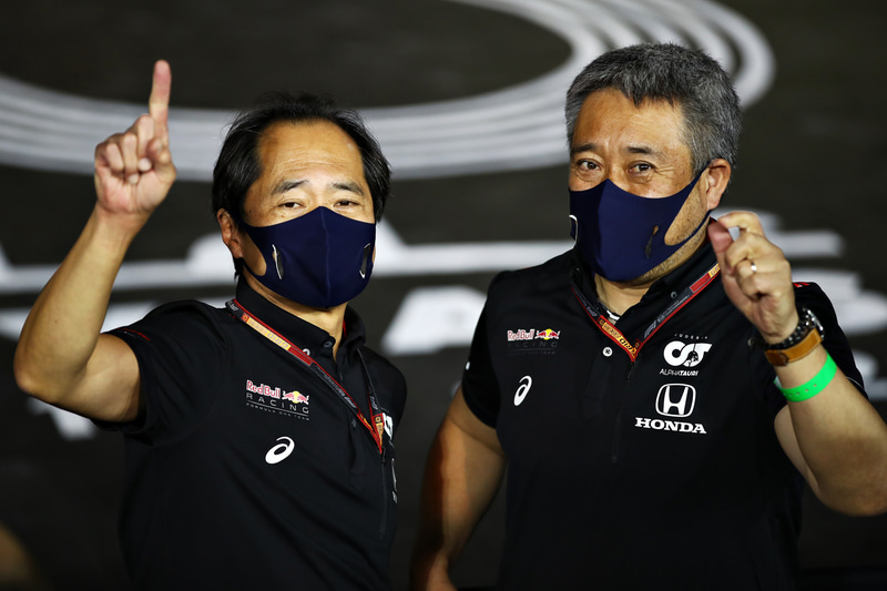 ホンダF1 田辺豊治テクニカルディレクター（左）、ホンダF1 山本雅史マネージングディレクター　（C）Getty Images / Red Bull Content Pool
