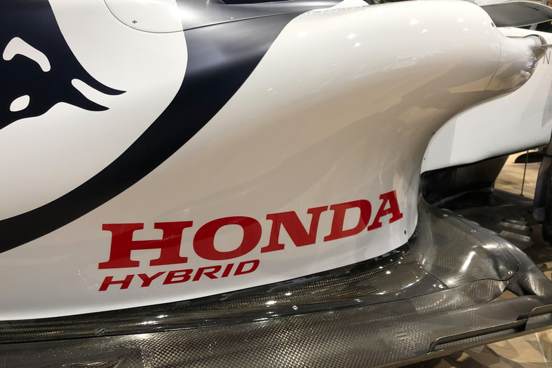 AT01のサイドポンツーンに描かれた「HONDA HYBRID」の文字