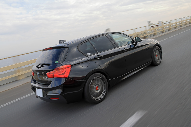 今回のBMWでは、速度レンジが高いほど、調音施工の効果を体感しやすいと感じた