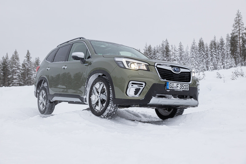 フォレスター e-BOXER