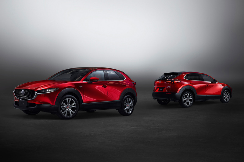 CX-30　100周年特別記念車 2020 ワールド・カー・オブ・ザ・イヤーTOP3選出記念モデル　SKYACTIV-X搭載（国内仕様）