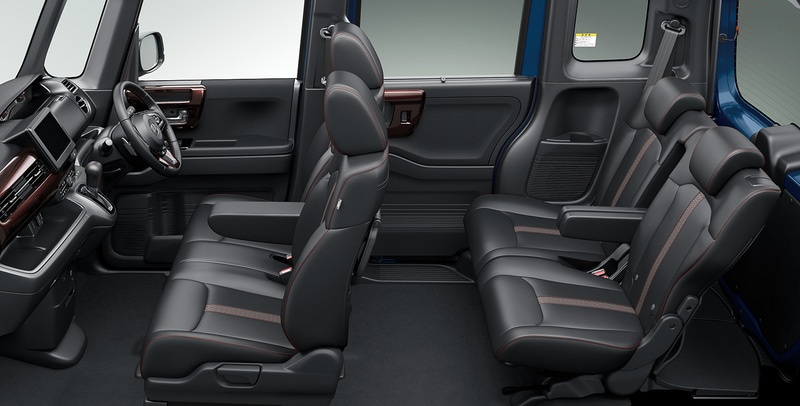 N-BOX カスタム L・ターボ コーディネートスタイル