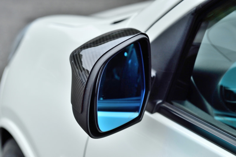 マルチファンクションブルーミラー：2万1000円（税別）