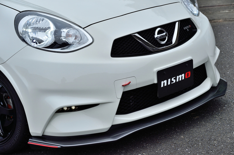 フロントアンダースポイラー：4万円（税別）