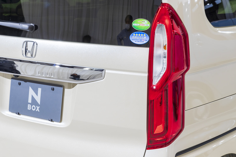 リアコンビランプ